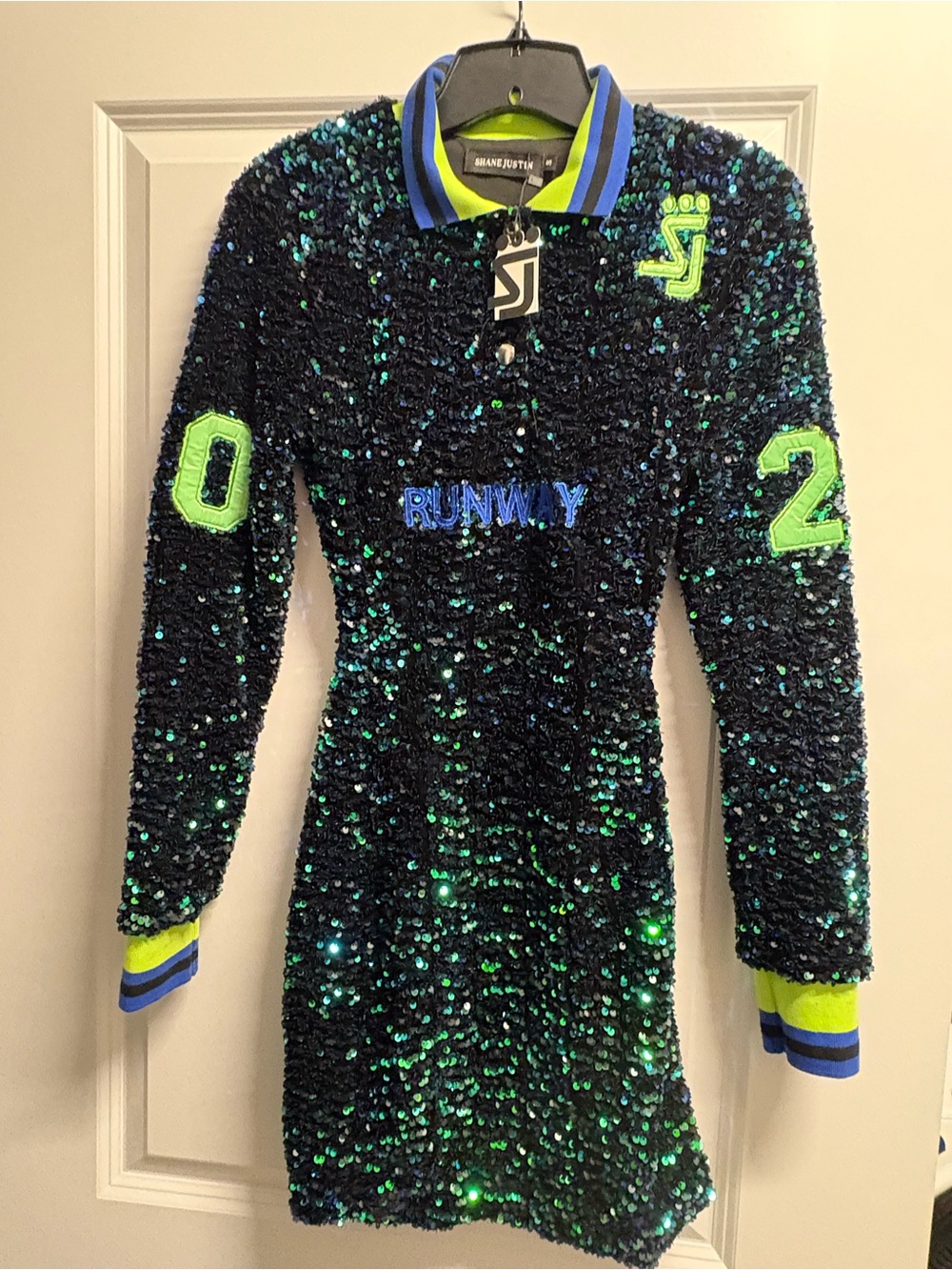 Shane Justin Runway Sequin Long Sleeve Dress in Black/Blue/Green
